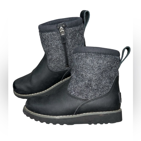 UGG Zip Up Chelsea Boots Wool 12T Little Boy - Picture 14 of 14